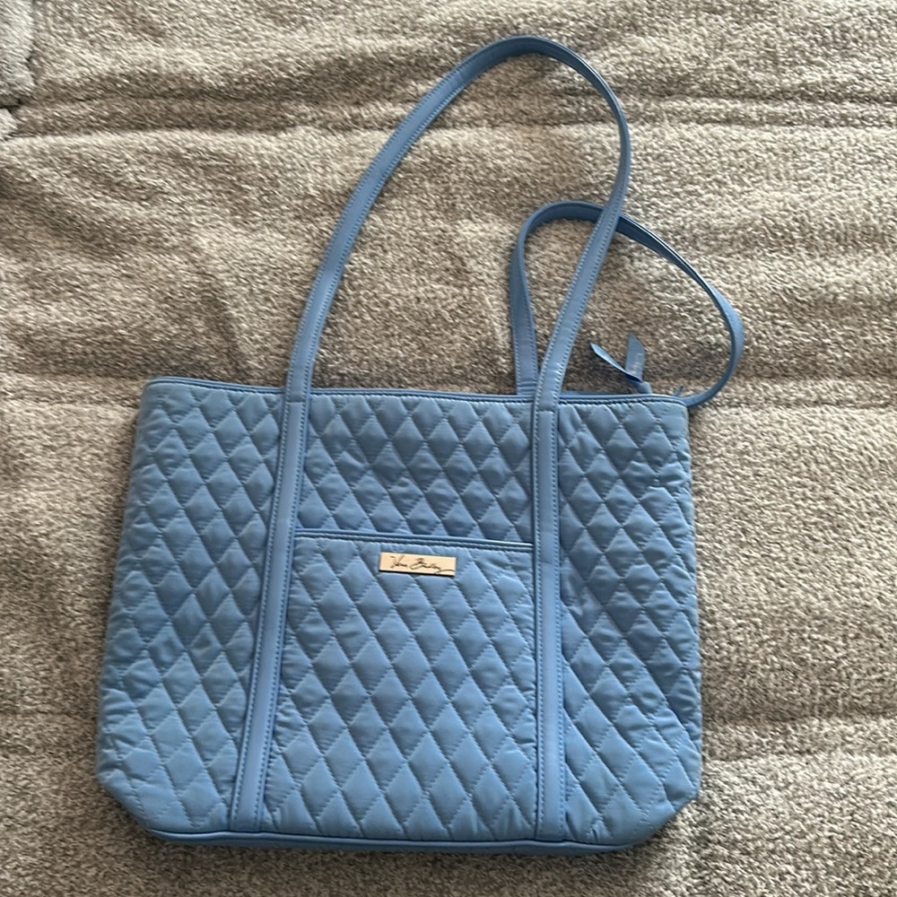 Baby blue vera Bradley tote with shoulder straps